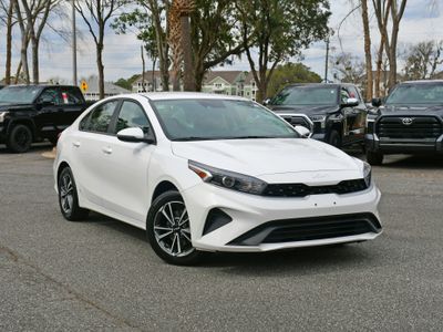 2023 Kia Forte - Photo 6