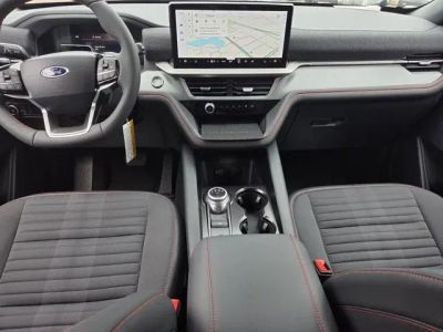 2026 Ford Explorer - Photo 6