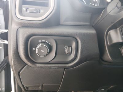 2024 Ram 2500 — photo 13 view