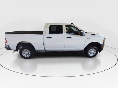 2024 Ram 2500 — photo 8 view