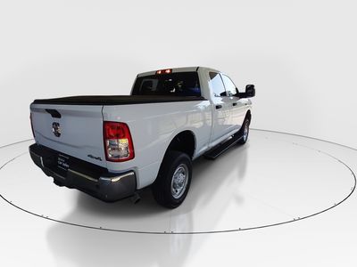 2024 Ram 2500 — photo 7 view