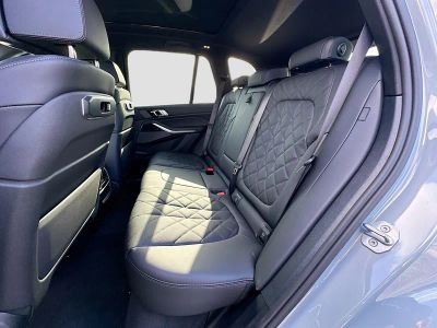 2026 BMW X5 — photo 19 view