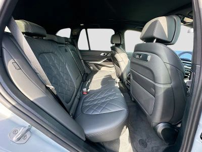 2026 BMW X5 — photo 22 view