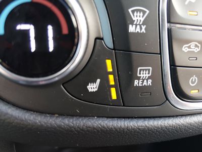2024 Chevrolet Equinox — photo 17 view