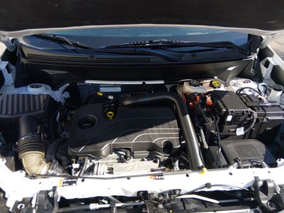 2024 Chevrolet Equinox — photo 9 view