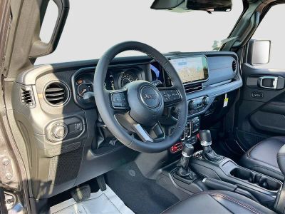 2026 Jeep Wrangler — photo 9 view