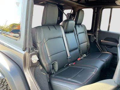 2026 Jeep Wrangler — photo 25 view