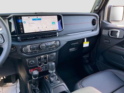 2026 Jeep Wrangler — photo 22 view