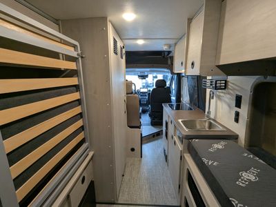 2026 Winnebago Solis — photo 20 view