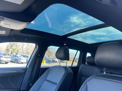 2023 Volkswagen Tiguan SE R-Line Black - Photo 24