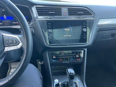2023 Volkswagen Tiguan SE R-Line Black - Photo 19
