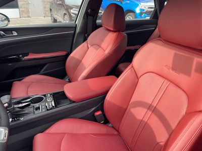 2026 Kia K5 — photo 9 view