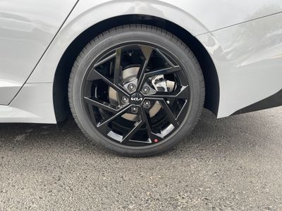 2026 Kia K5 — photo 16 view