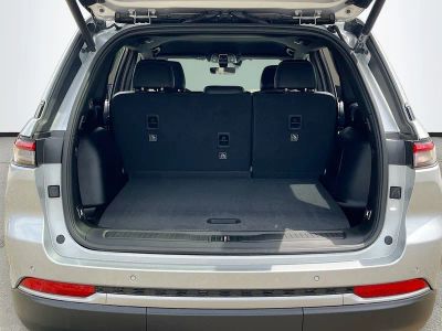 2026 Jeep Grand Cherokee — photo 26 view