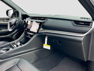 2026 Jeep Grand Cherokee — photo 29 view