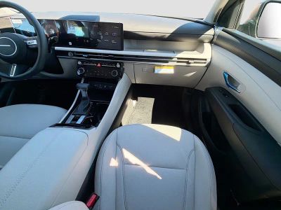 2026 Hyundai TUCSON — photo 18 view