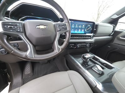 2023 Chevrolet Silverado 1500 — photo 12 view