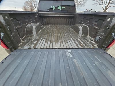 2023 Chevrolet Silverado 1500 — photo 17 view