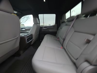 2023 Chevrolet Silverado 1500 — photo 18 view