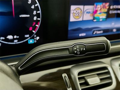 2025 Mercedes-Benz GLE - Photo 16