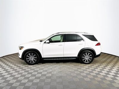 2025 Mercedes-Benz GLE - Photo 3