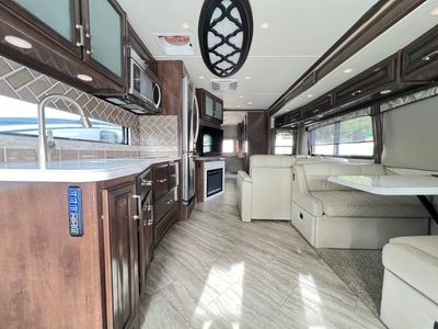 2021 Fleetwood SOUTHWIND - Photo 5