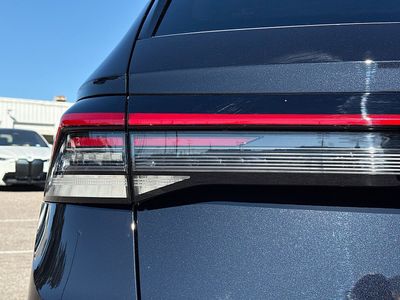 2026 Volkswagen Taos - Photo 10