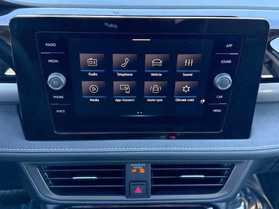 2026 Volkswagen Taos - Photo 30
