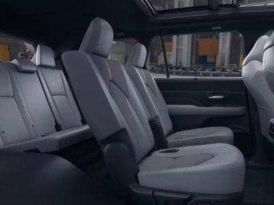2026 Toyota Grand Highlander Hybrid - Photo 21