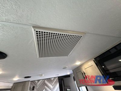 2022 KZ Connect SE - Photo 35