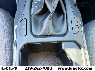2025 Kia K4 — photo 26 view
