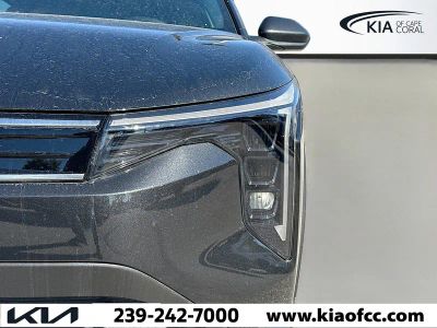 2025 Kia K4 — photo 8 view