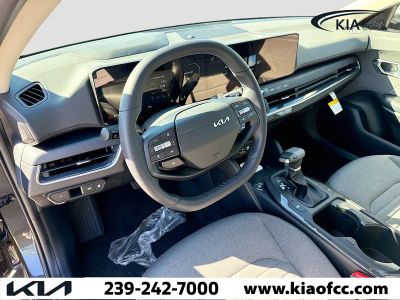 2025 Kia K4 — photo 23 view