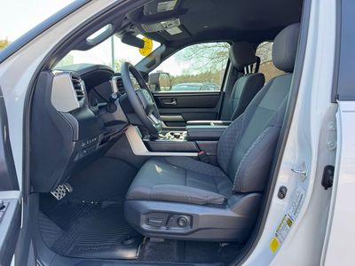 2025 Toyota Tundra SR5 CrewMax — photo 23 view