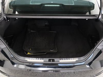 2025 Toyota Camry FWD - Photo 35