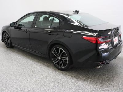 2025 Toyota Camry FWD - Photo 9