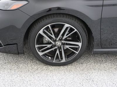 2025 Toyota Camry FWD - Photo 11