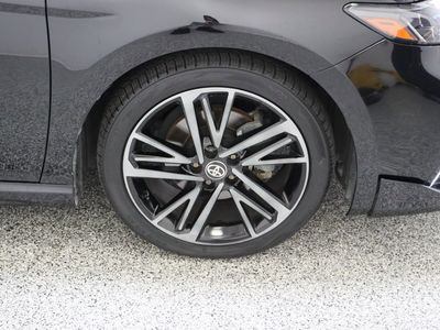 2025 Toyota Camry FWD - Photo 5