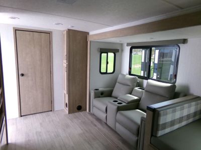 2025 Palomino SolAire - Photo 22