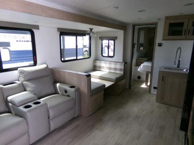 2025 Palomino SolAire - Photo 21