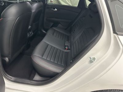 2023 Kia Forte - Photo 23