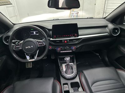 2023 Kia Forte - Photo 22