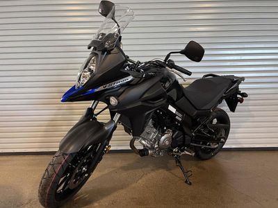 2025 Suzuki V-Strom 650 - Photo 1