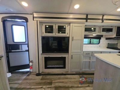 2024 CrossRoads RV Sunset Trail — photo 14 view