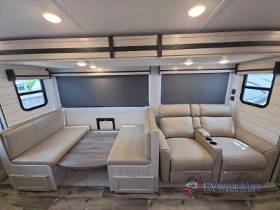 2024 CrossRoads RV Sunset Trail — photo 13 view