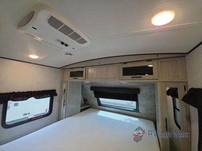 2024 CrossRoads RV Sunset Trail — photo 22 view