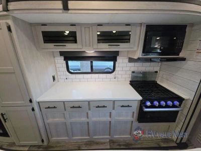 2024 CrossRoads RV Sunset Trail — photo 16 view