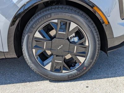 2026 Kia Sportage — photo 11 view