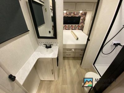 2025 Forest River RV Surveyor - Photo 18