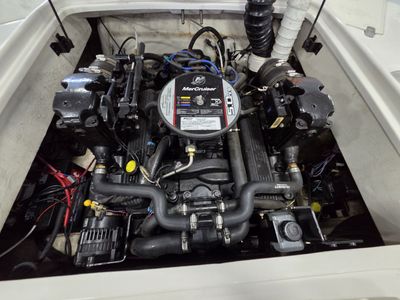 2010 Tahoe 215 Xi - Photo 12
